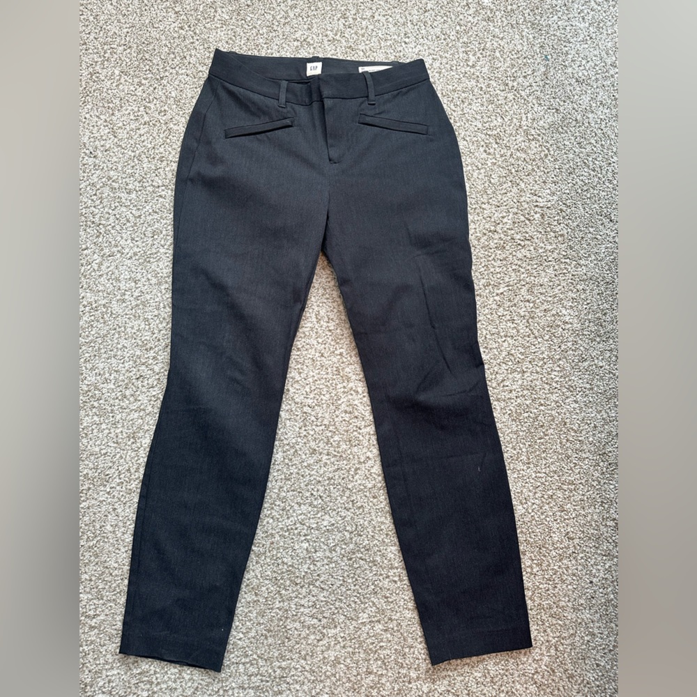 GAP size 4 Dress Pants